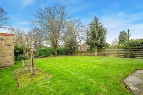 FRONT GDN 2