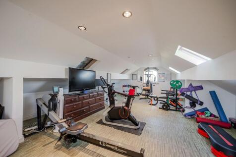 GYM OVER GARAGE