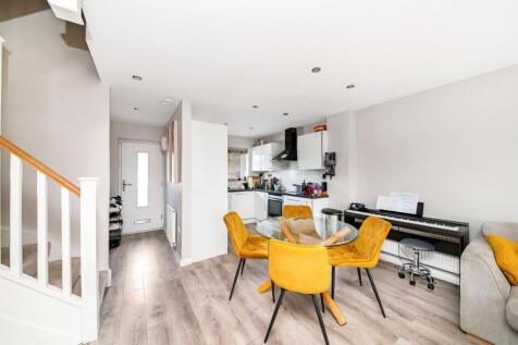 LIVING DINING KITCHEN