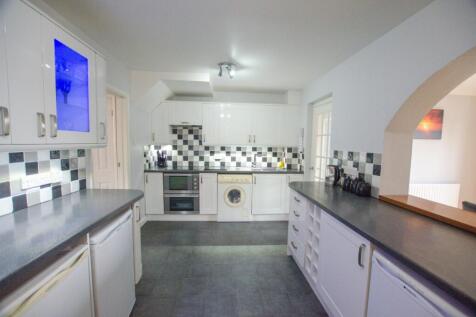 1 Pethybridge Close TPS Bodmin Branch 01208 872728