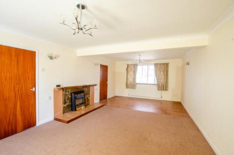 1 Whitestone Crescent TPS Bodmin 01208 74182-07