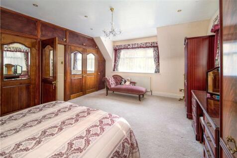 Bedroom/Dressing Are