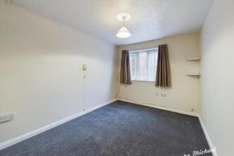 CAM03852G0-PR0080-STILL002