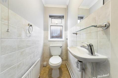 CAM00621P1-PR0425-STILL22