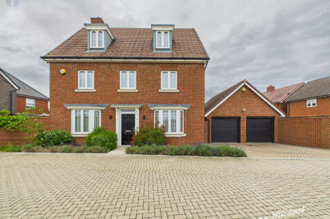 CAM03852G0-PR0297-STILL030