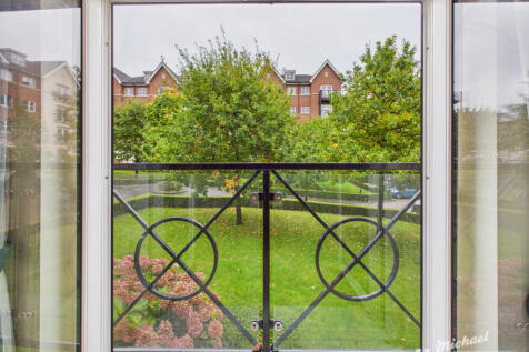 CAM03852G0-PR0438-STILL007