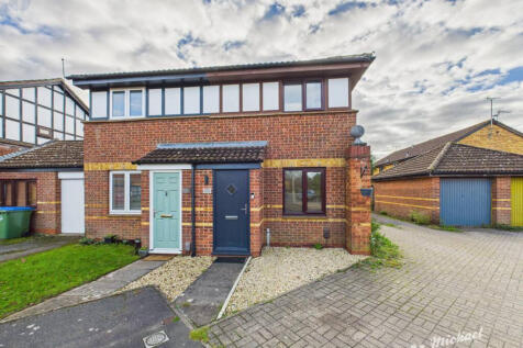 CAM03852G0-PR0475-STILL012-thumbnail-h750-70