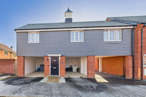 CAM03852G0-PR0503-STILL010