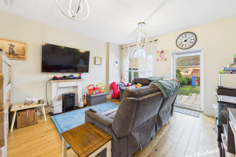 2e1f737645484f6a99b584e2f2fa8cfd_80_CAM03852G0-PR0