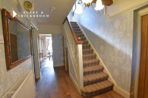 RECEPTION HALLWAY