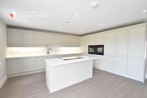 KITCHEN DINING LIVING ROOM