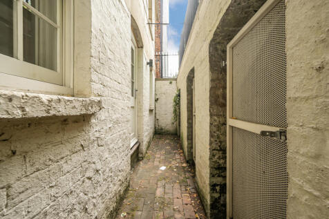 1324607-21-6877d3...