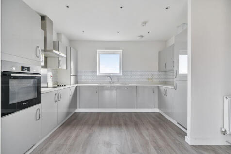 1387564-12-6932d8...