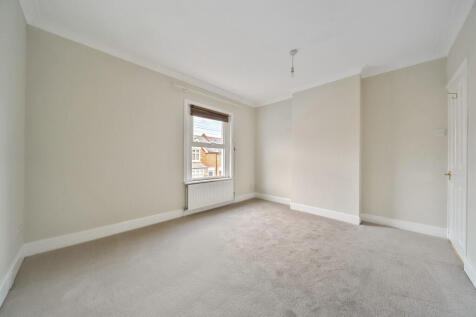 1392827-3-694953b...