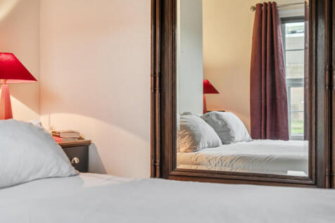 1405597-8-697b5c7...