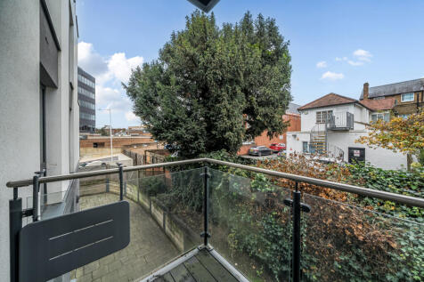 1381370-12-691334...