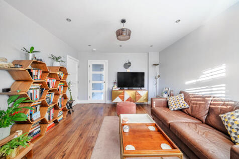 1383090-2-691eee9...