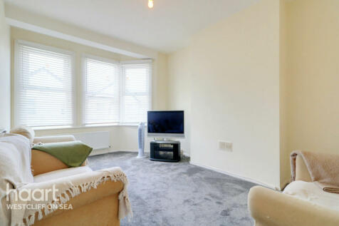 2 bedroom flat for sale in 16 Valkyrie Road, Southend-on-Sea,  Westcliff-on-Sea, SS0