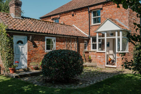 sunsethousefriskn...