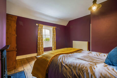 84228_Manor Farm,...