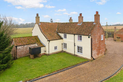 84228_Manor Farm,...
