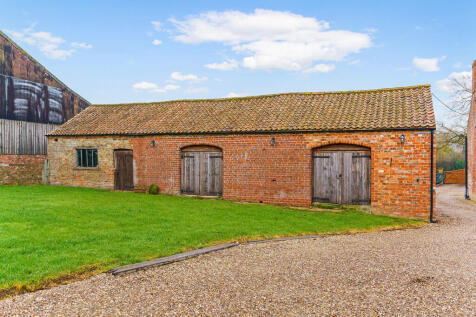 84228_Manor Farm,...