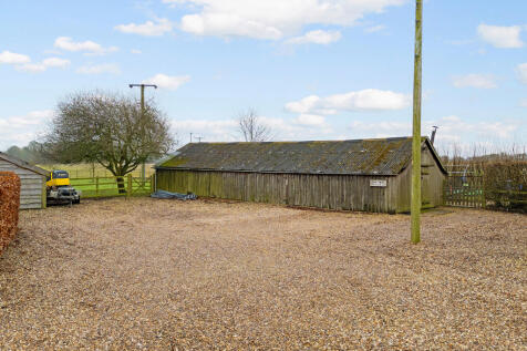 84228_Manor Farm,...