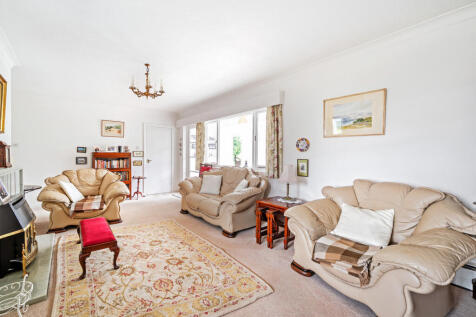 1297316-9-682d9d0...