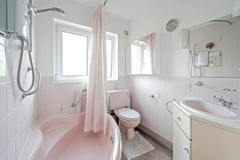 1297316-17-682d9f...