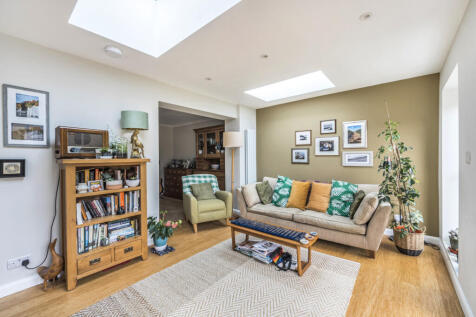 1330708-10-688b52...