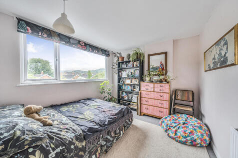 1330708-16-688b54...