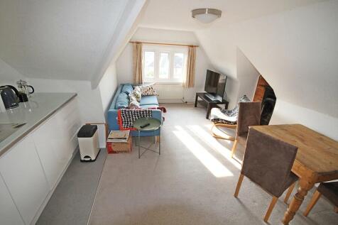 Bedroom/kitchenette