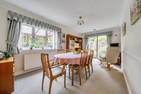 1360690-1-68e6339...