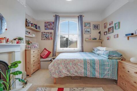 04-f40aJHPropWpen - 9 Suffolk Road - 10-medium.jpg