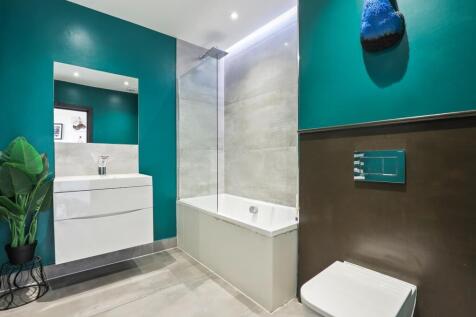 NEWJHPropWorld - 1 Hollywood House - 21 (1).JPG