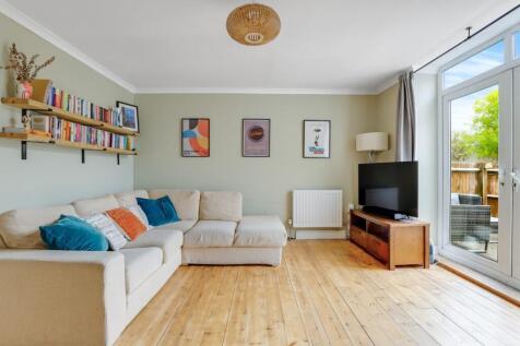 14-6204JHPropWpen - F1 80 Anerley Park - 16.jpg