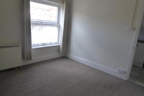 WellingboroughRdLounge1