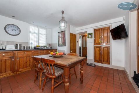 POT HOUSE - kitchen  247.jpg