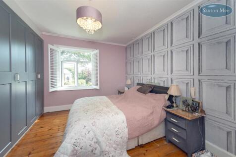 POT HOUSE - bedroom 1 403.jpg