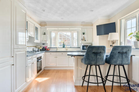 0c11fa0e71274153a3120e88cc716946