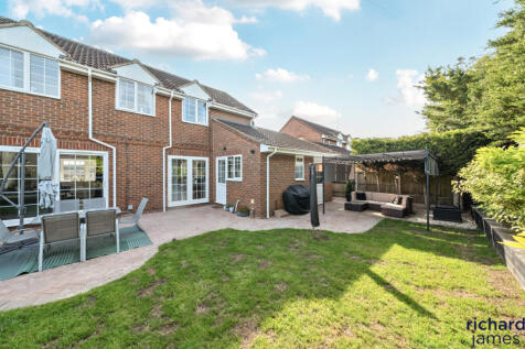 e8c3d174d2184eb192e400e85e53e9c9