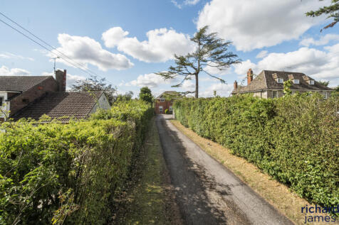 90c3a165cc2d49629b308336e77d42a1