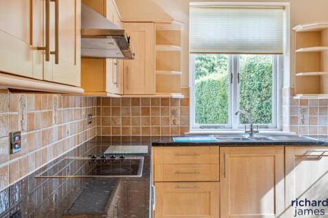 f259b4f59fcd41fcb153f67118705721