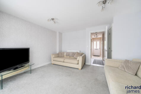 ea925ea3ec7b47489996bc8d24da1f04