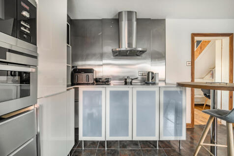 13714111468fb47739af50