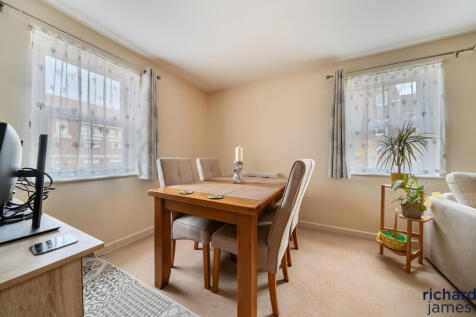 228f15d148d240deb40d1e16797699ab