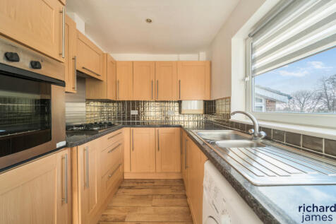 33cd3873faa943f68bf7bdf5e580bd44