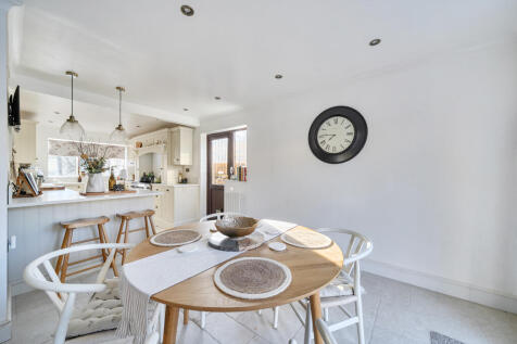 138377011692f21a4067de