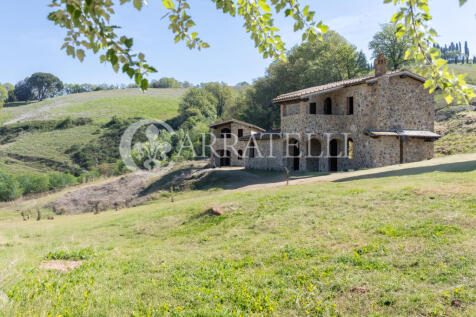 Casale di nuova cost