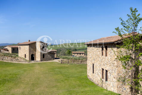 Casale di nuova cost